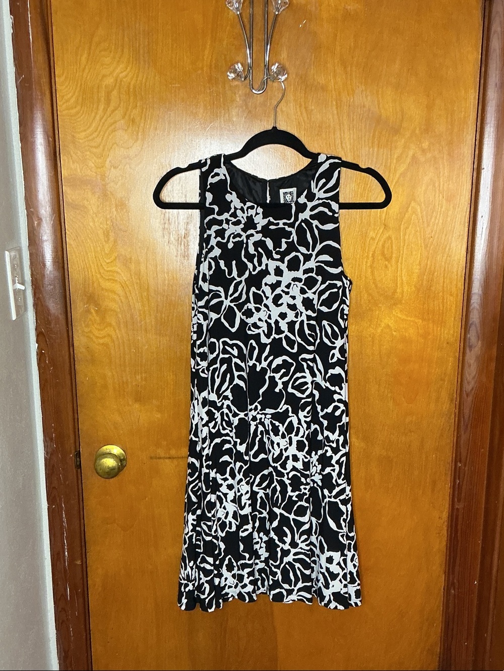 Anne Klein Black and White Floral Sleeveless Dress